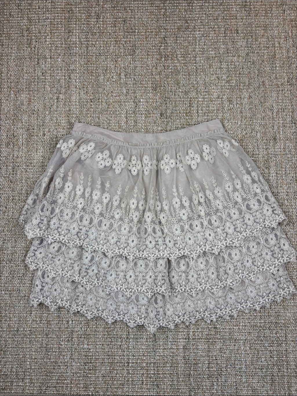 Garnet Hill Beige Tiered Lace Skirt | Size 2 | Western /Coastal Cowgirl